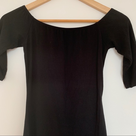 Off the Shoulder Top - Picture 2 of 5